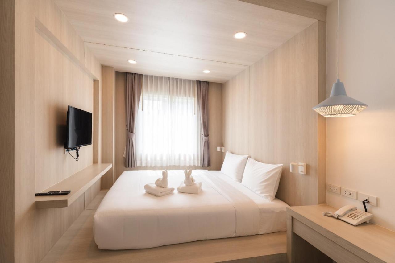Nappiness Hotel - Sha Extraplus Bangkok Kültér fotó