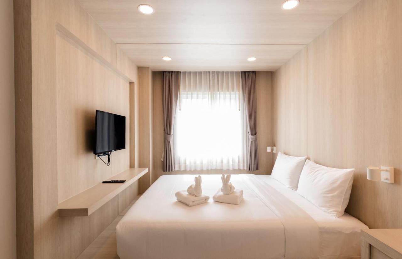 Nappiness Hotel - Sha Extraplus Bangkok Kültér fotó
