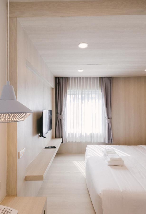 Nappiness Hotel - Sha Extraplus Bangkok Kültér fotó